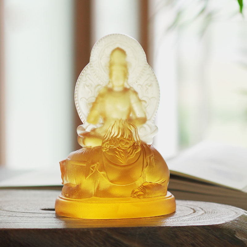 Sklenená socha Samantabhadra Bodhisattvu