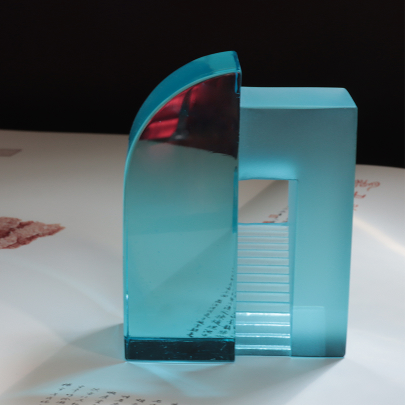 Ozdoby na čínske hračky s prechodom z modrého matného skla